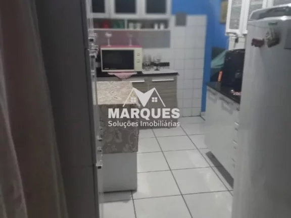 Imagem Casa com piscina e preço incrível no Jardim São Sebastião!
