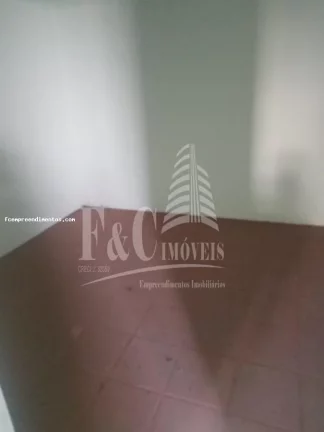 Imagem Casa para Venda em Iracemápolis, Centro, 2 dormitórios, 1 banheiro, 2 vagas