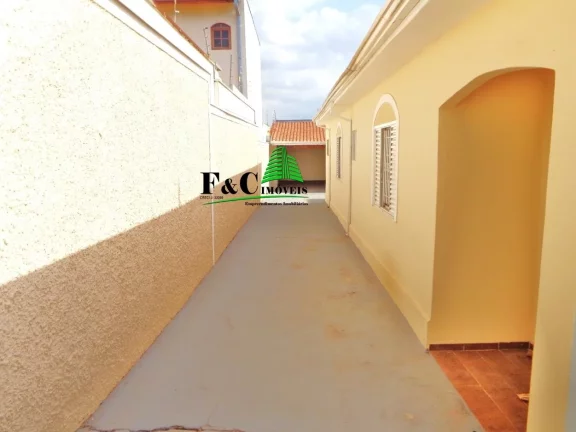 Imagem Casa para Venda em Limeira, Jardim São Luiz, 2 dormitórios, 1 suíte, 2 banheiros, 6 vagas