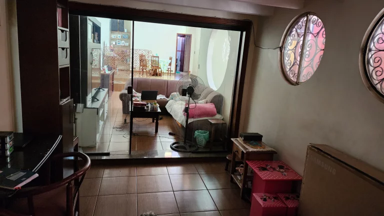 Imagem Casa a venda com 3 dormitórios – Vila Constância