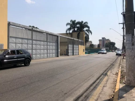 Imagem Casa com 3 dormitórios à venda, 151 m² por R$ 1.300.000,00 - Centro - Suzano/SP