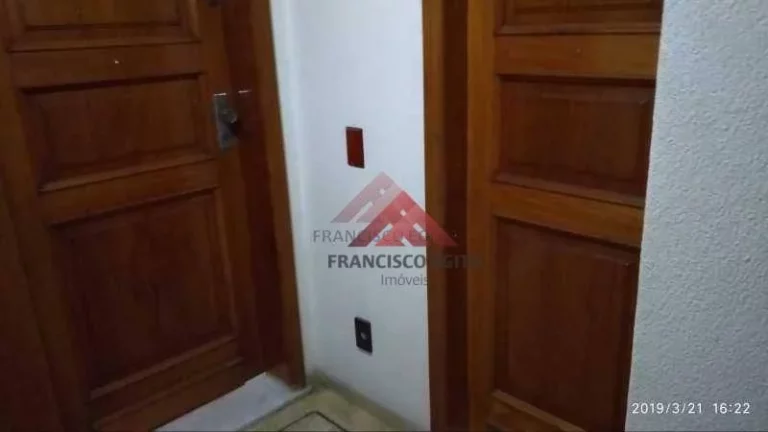 Imagem Apartamento com 3 dormitórios à venda, 106 m² por R$ 720.000,00 - Icaraí - Niterói/RJ