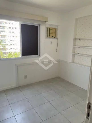 Imagem Apartamento de 3 Quartos para Venda na Barra da Tijuca com 106 m²