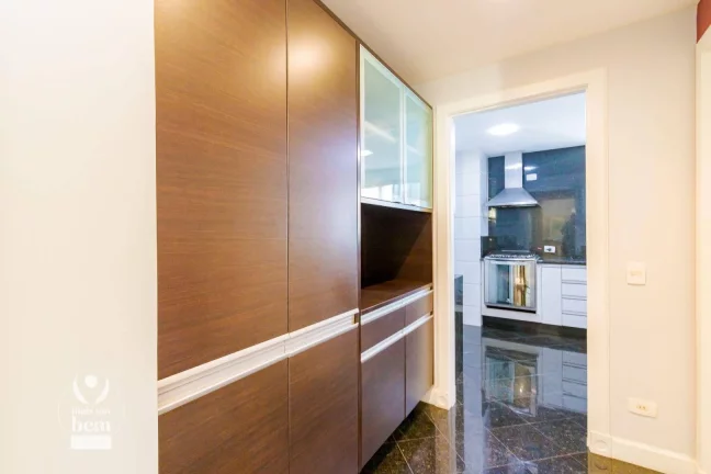 Imagem Estuda Permuta - Apartamento 4 quartos, 2 suítes, 297m2 e 2 vagas à venda no Água Verde