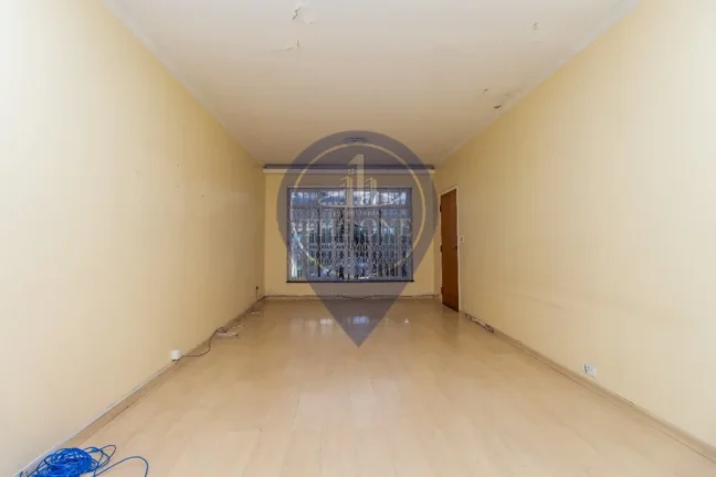 Imagem Imperdível: Casa à venda em São Paulo-SP, Vila Mariana! 4 quartos, 1 suíte, 2 salas, 4 banheiros, 2 vagas de garagem, 125m².