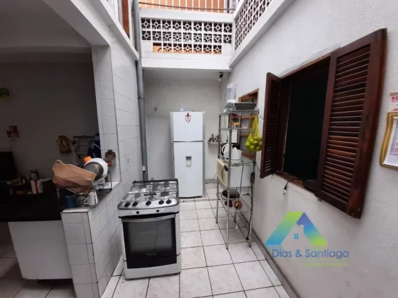 Imagem Sobrado no Rudge Ramos centro com 175 metros, 3 dormitórios, 2 vagas ótimo valor !