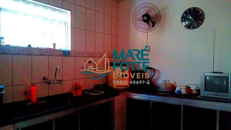 Imagem CASA COM 03 DORMITORIOS E CLOSET