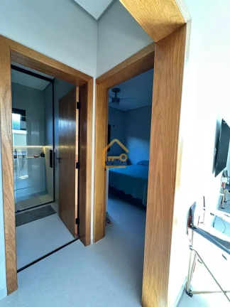 Imagem Casa térrea,3 dormitórios(1 suíte), 4 vagas, Cond. Veredas dos Campos, SJC