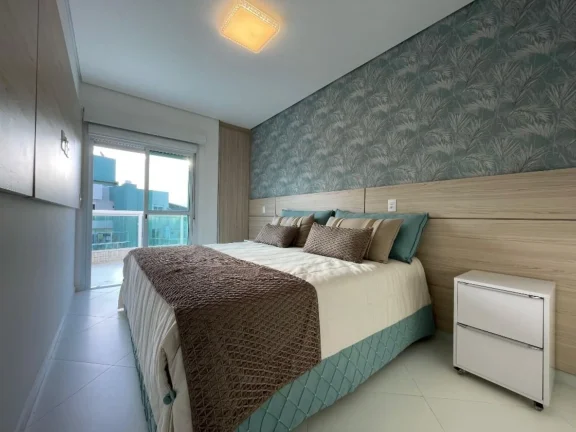 Imagem Excelente cobertura de luxo à venda na Riviera de São Loure Módulo 08 em Bertioga-SP: 4 quartos, 4 suítes, 2 salas, 2 vagas, 209,00m². Venha conferir!