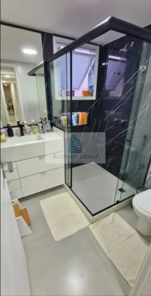 Imagem Imperdível: Apartamento de Luxo à Venda em Icaraí, Niterói-RJ! 4 Quartos, 2 Suítes, 189m² - Agende sua Visita!