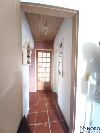 Imagem "Descubra o encanto da vida rural em Santa Maria! Casa com 2 dormitórios, piscin
