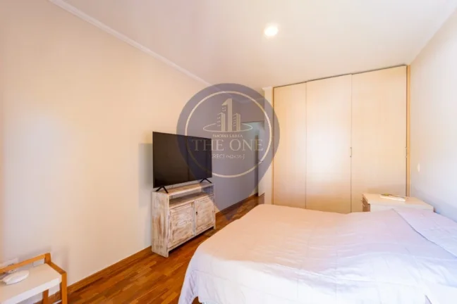 Imagem Imperdível: Casa à venda em São Paulo-SP, bairro Santo Amaro, 3 quartos, 3 suítes, 2 salas, 4 banheiros, 2 vagas, 208m².