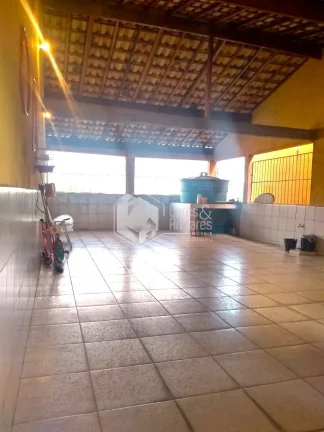 Imagem SOBRADO INVERTIDO À VENDA, COM 308² COM 3 DORMS, AMPLO TERRAÇO, LAVANDERIA E QUITAL - CONJUNTO RESIDENCIAL JARDIM CANAÃ