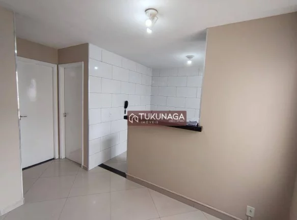 Imagem Apartamento com 2 dormitórios à venda, 48 m² por R$ 210.000,00 - Água Chata - Guarulhos/SP