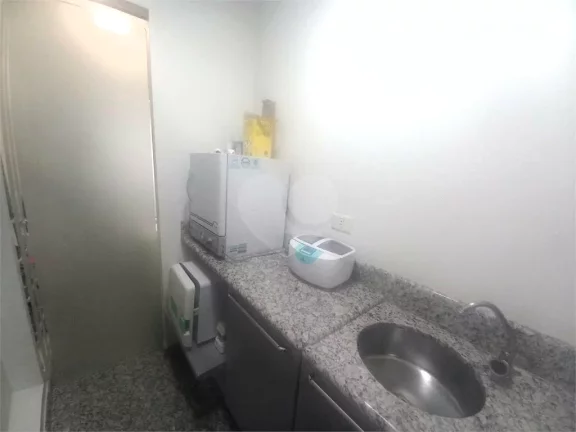 Imagem Sala comercial à venda ou para alugar no condomínio Morumbi Medical Center, São Paulo - SP