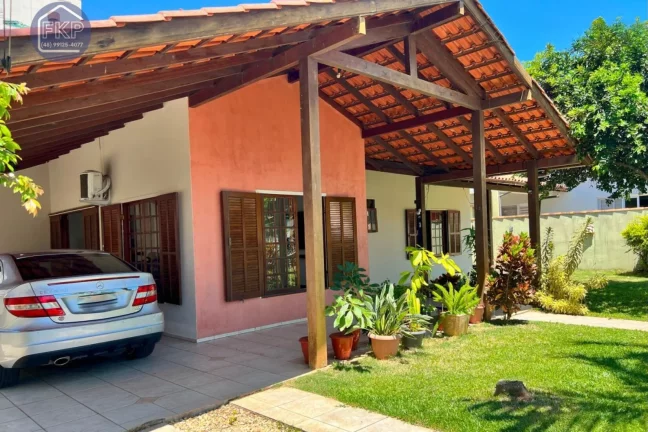 Imagem Casa térrea 3 dormitórios!