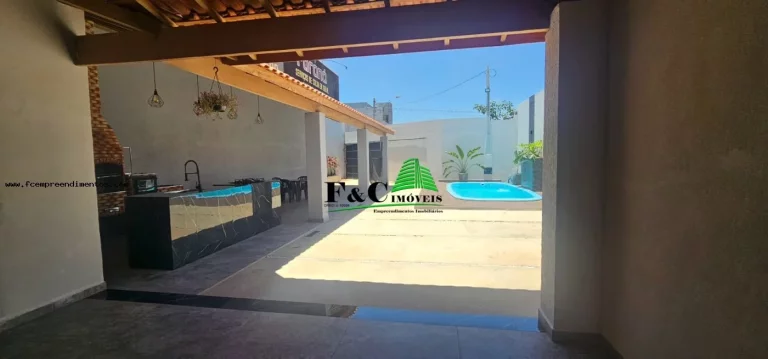 Imagem Edícula para Venda em Limeira, Jardim Marajoara, 1 banheiro, 2 vagas