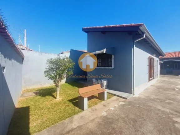 Imagem Casa à Venda  3 Suítes e até 10 vagas em Caraguatatuba- Sp