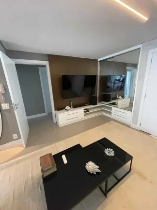 Imagem Apartamento mobiliado com 2 dormitórios sendo 1 suíte e 2 vagas de garagem na Praia Brava - Itajaí