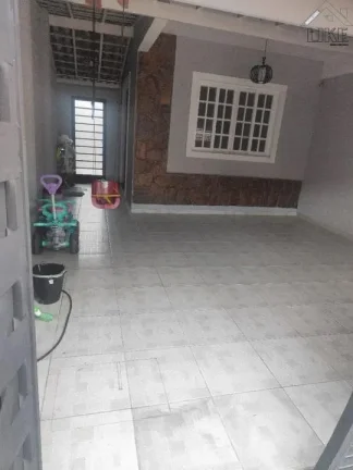 Imagem Venda Imperdível: Casa no Jardim das Indústrias com 3 Quartos e Suíte!"