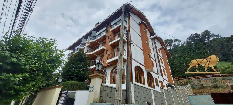 Imagem Lindo Apartamento Duplex e com ótima localização em Campos do Jordão-SP