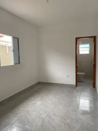 Imagem Casa para Venda em Mongaguá, Jardim das Palmeiras, 2 dormitórios, 1 suíte, 1 banheiro, 2 vagas