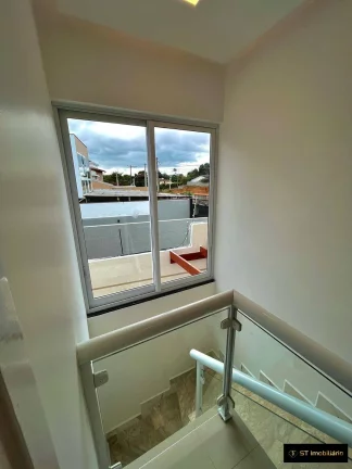 Imagem Casa com 3 dormitórios dentro de Condomínio em Atibaia - Jardim do Lago