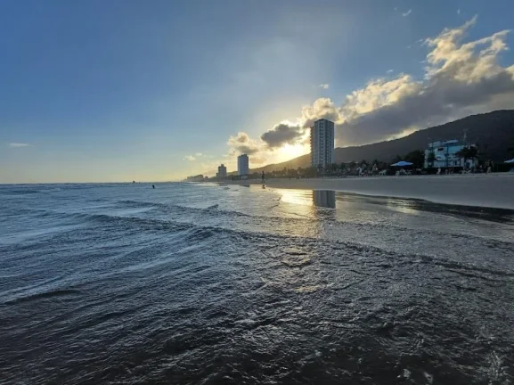 Imagem Maravilhoso Apartamento 1 Quarto à Venda na Vila Tupi, Praia Grande