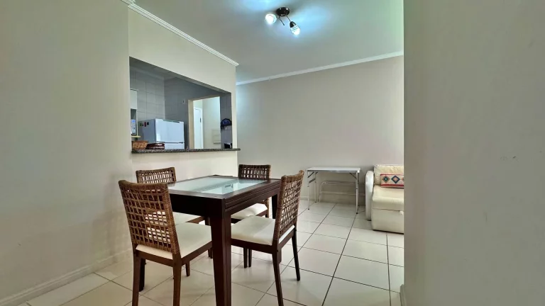 Imagem Apartamento com 2 dormitórios à venda, 75 m por R$ 1.850.000,00 - Riviera