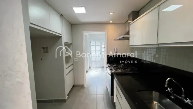 Imagem Sobrado incrível, com 240m² de puro conforto: 4 quartos (2 suítes), espaço gourmet, piscina, chu...