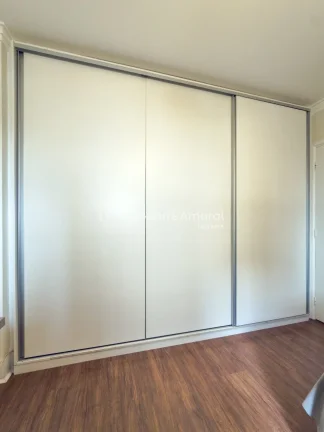 Imagem Apartamento à venda no miolo do Cambuí, em uma das ruas mais tranquilas e valorizadas do bairro. C...