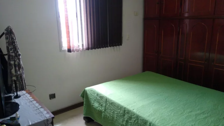 Imagem Ótimo apartamento no centro com 3 quartos, sala 2 ambientes com sacada, cozinha planejada, 1 vaga d...
