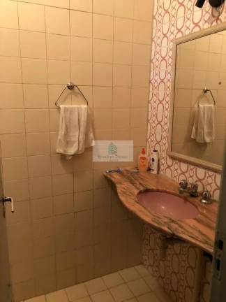 Imagem Imperdível sítio à venda em Maricá-RJ, bairro Itapeba, 5 quartos, 1 suíte, 1 sala, 4 banheiros, 6 vagas de garagem, 24.237,50 m² de área.