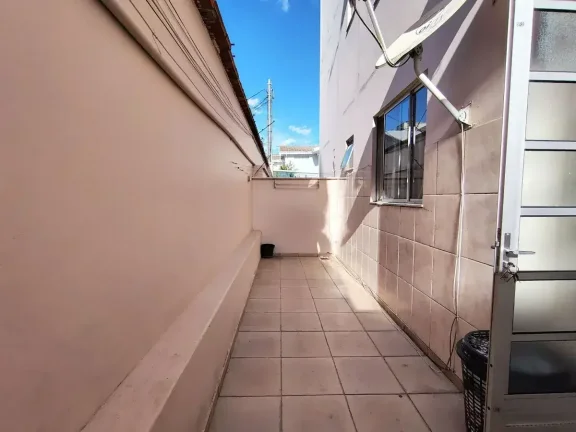 Imagem Excelente Apartamento com 3 Dormitórios (1 Suíte), com Acabamento Moderno