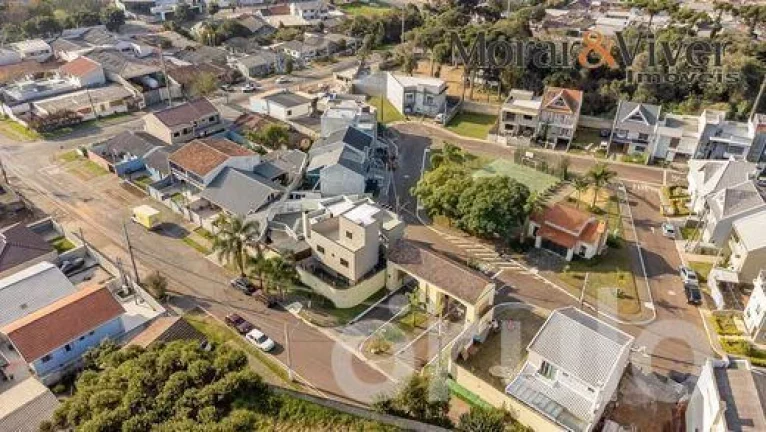 Imagem Sobrado para Venda em Curitiba, Pinheirinho, 3 dormitórios, 3 suítes, 3 banheiros, 3 vagas