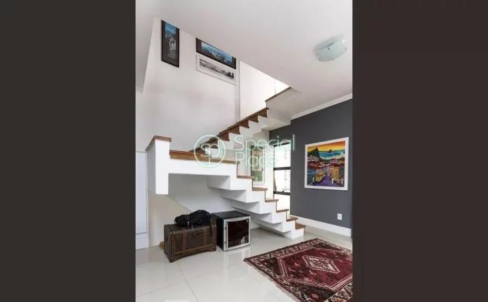 Imagem APARTAMENTO DUPLEX na melhor região de Moema, com excelente espaço de aproveitamento, 2 dormitóri...