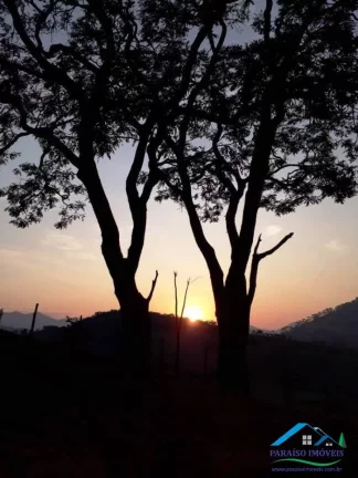 Imagem Paraíso na Serra da Mantiqueira: Chácara completa com vista espetacular!