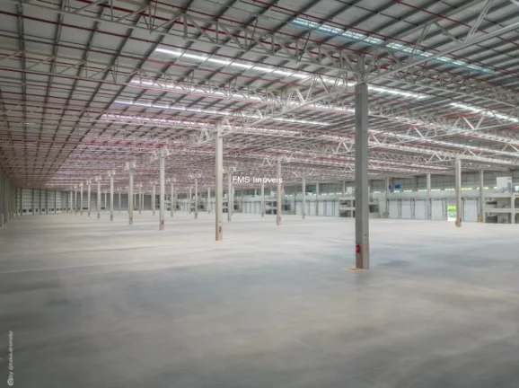 Imagem Galpão Industrial para Locação em Barueri-SP, no Jardim Belval: 5 Banheiros, 10 Vagas de Garagem, 3.944,40m² de Área.
