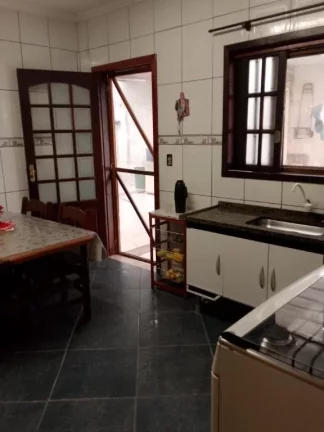 Imagem Sobrado com 3 dormitórios à venda, 160 m² por R$ 320.000,00 - Jardim Saúde - Suzano/SP