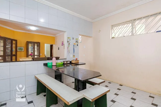 Imagem Casa de 261m² com TERRENO de 600m² 4 quartos à venda, por R$ 1.100.000,00 - Santa Felicidade - Curitiba/PR