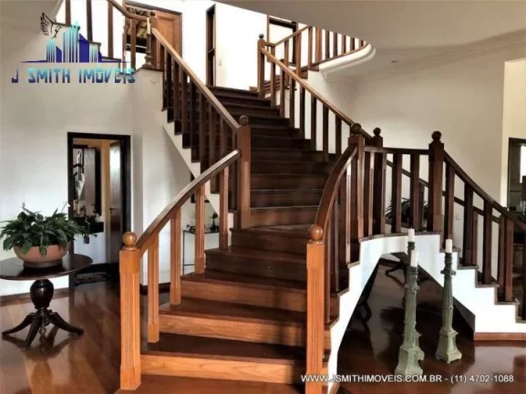 Imagem CASA Clássica e maravilhosa! 3 suítes, linda vista e casa hóspedes!
