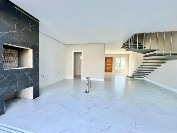 Imagem Casa 3 Dormitórios - Bairro Zona Norte
