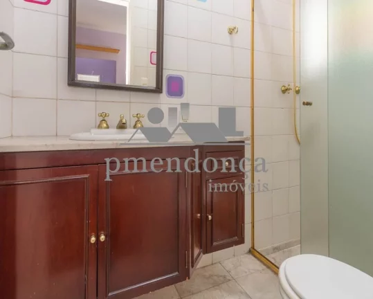 Imagem Apartamento em Higienópolis com 3 quartos (1 suíte) e 1 vaga, 260m²