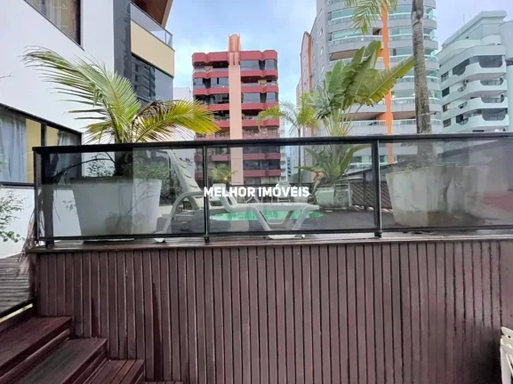 Imagem Apartamento Diferenciado Mobiliado á Venda com 03 Dormitórios sendo 01 Suíte, sacada ampla com churrasqueira a carvão em Meia Praia Itapema - SC