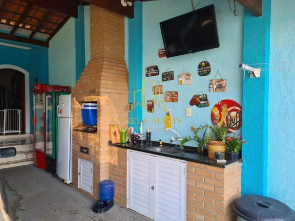 Imagem Casa Sobrado, 2 dormitórios, piscina, 4 vagas, Caçapava.