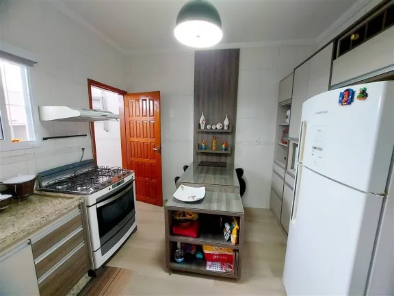 Imagem Casa à Venda em Guilhermina, Praia Grande - SP