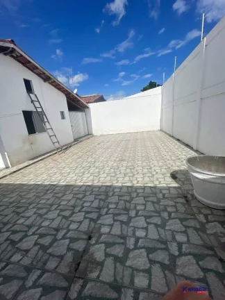 Imagem VENDO CASA NO CONDOMINIO GOLDEN VILLE