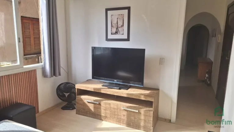 Imagem Apto de 2 dorm. mobiliado, no Centro Histórico - Porto Alegre/RS