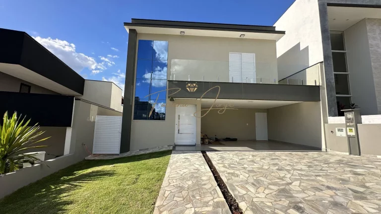 Casa com 4 Quartos à Venda, 300 m² em Jardim São Marcos - Valinhos