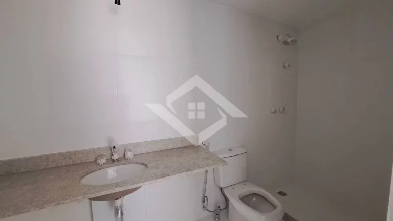 Imagem Raridade Golf Olímpico- 4 quartos -187m²- Andar baixo